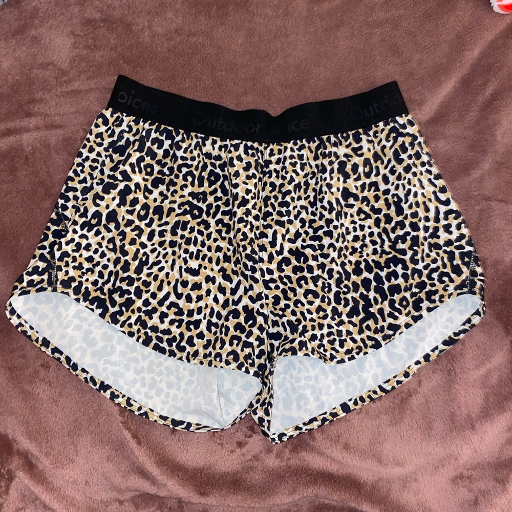Outdoor voices relay shorts